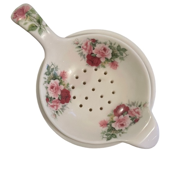 Allyn Nelson Collection Tea Strainer - Picture 2 of 6